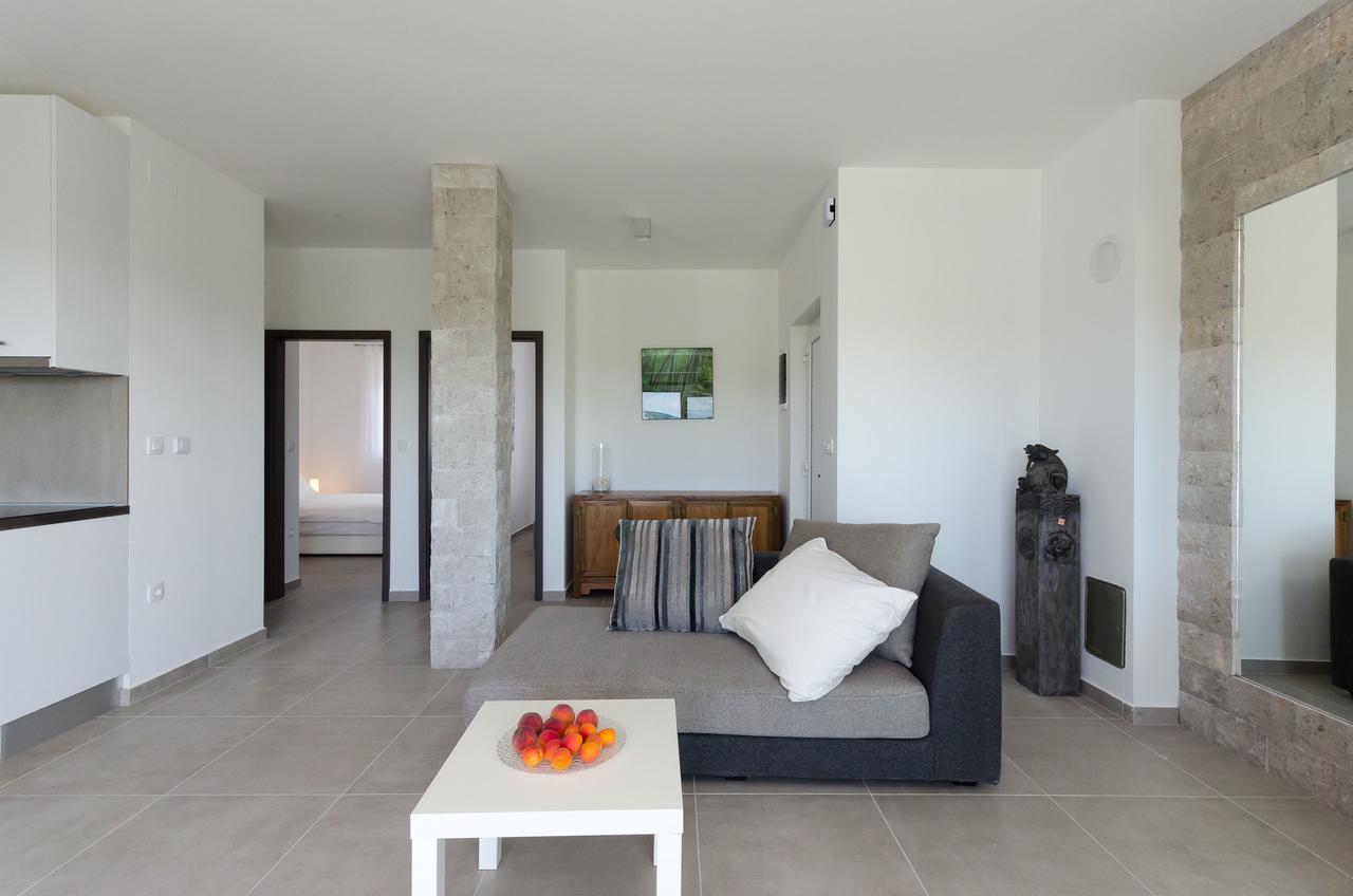 Apartments Residence Romance Pinezici  Luaran gambar