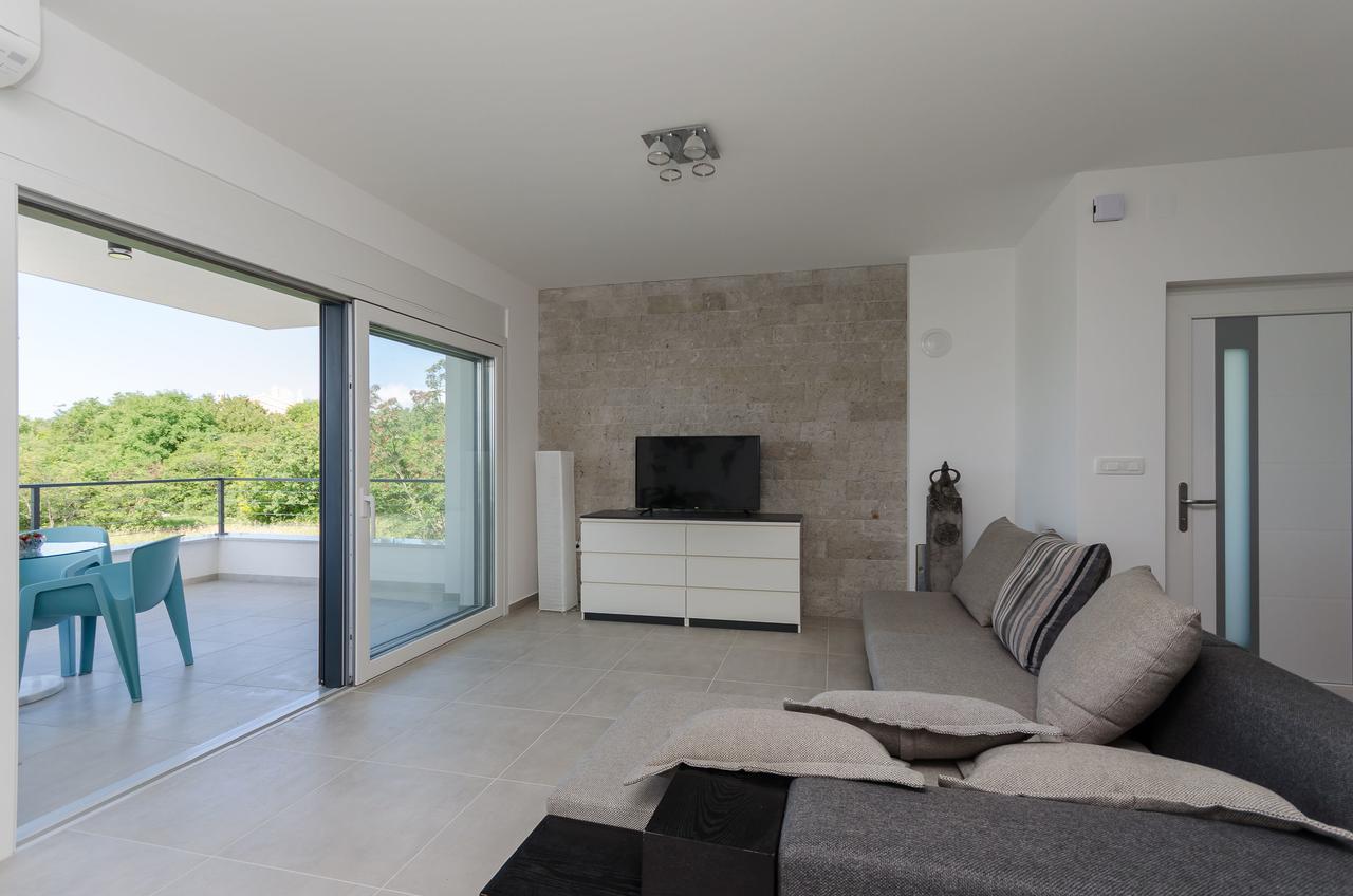 Apartments Residence Romance Pinezici  Luaran gambar