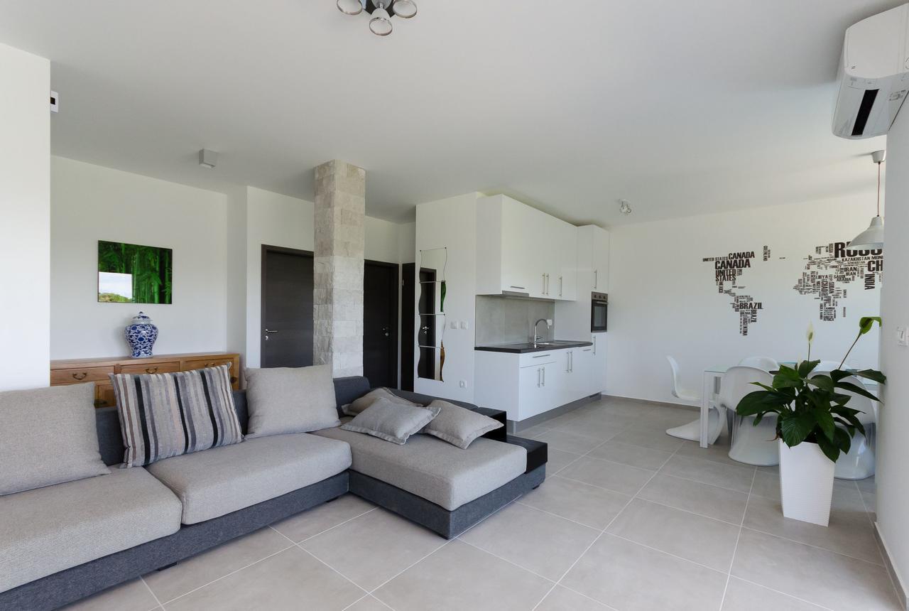 Apartments Residence Romance Pinezici  Luaran gambar