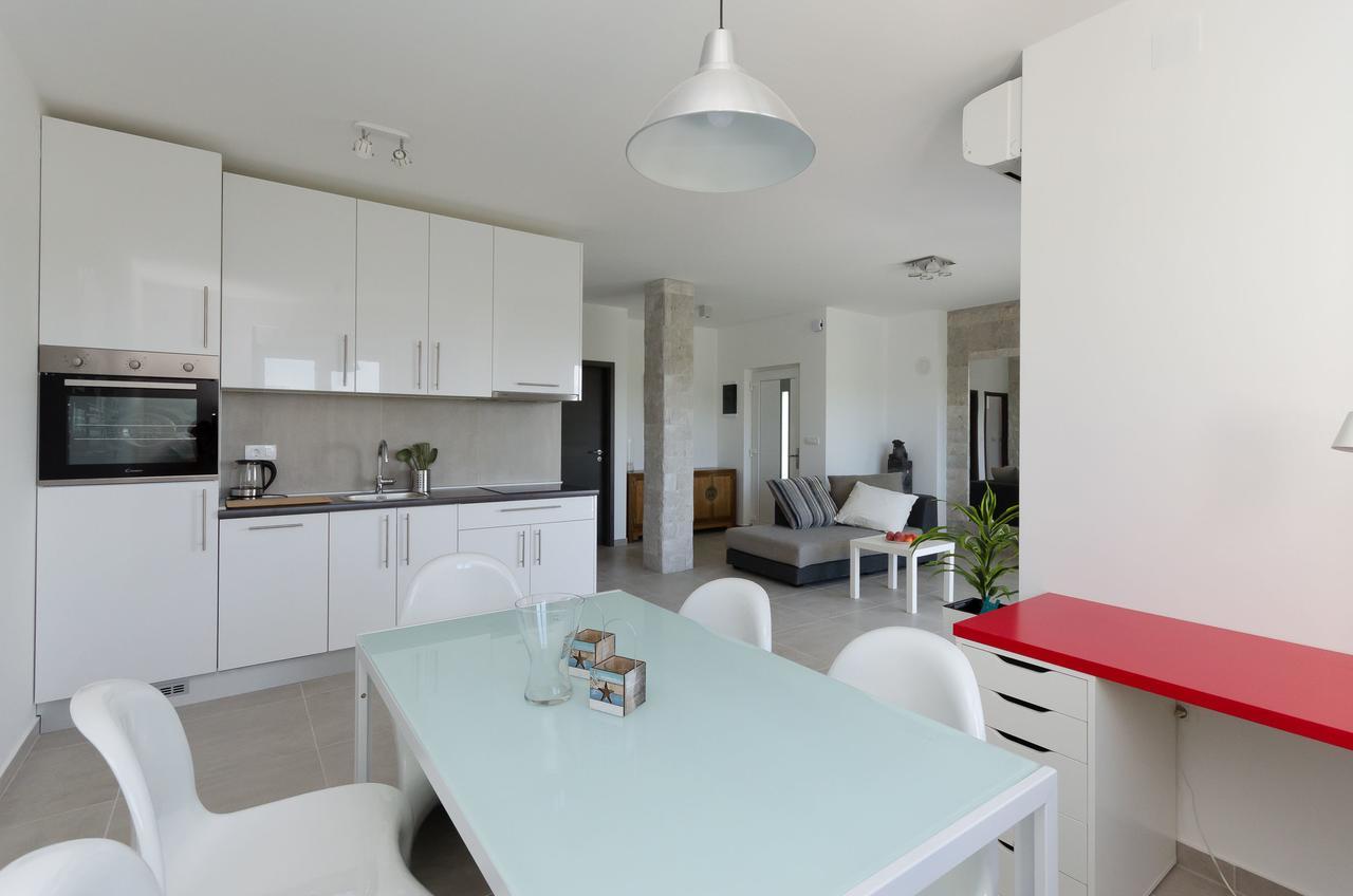 Apartments Residence Romance Pinezici  Luaran gambar