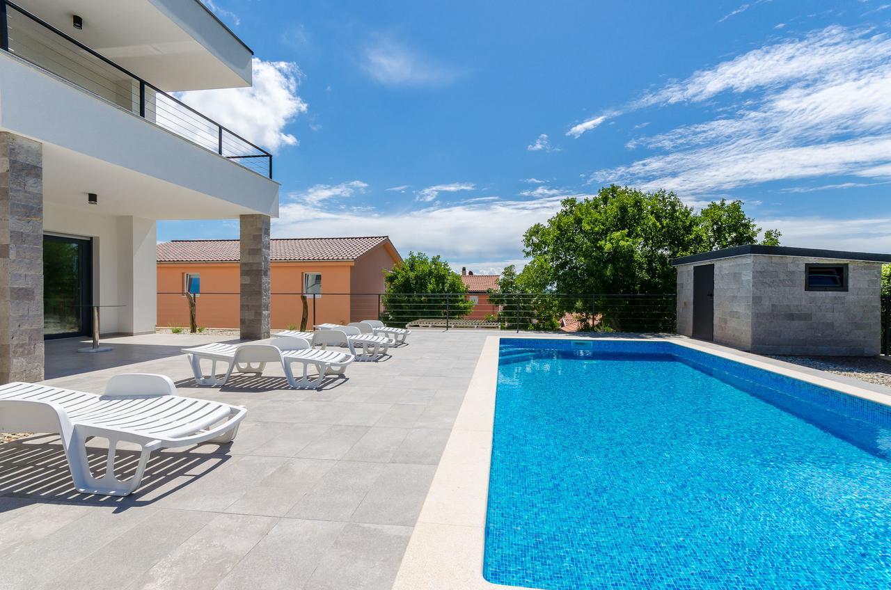 Apartments Residence Romance Pinezici  Luaran gambar